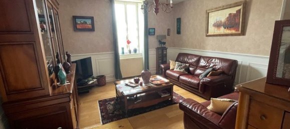 4 bedrooms House in Saint-Benoit-du-Sault, France No. 335909 5