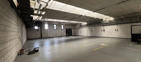 631m² Warehouse in Robbiate, Italy No. 114265 16