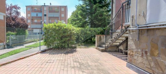 4 rooms Apartment in Bologna, Italy No. 34546 39