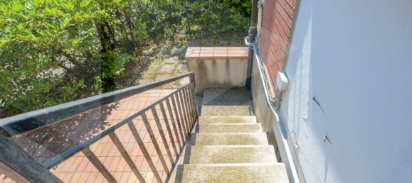 4 rooms Apartment in Bologna, Italy No. 34546 36