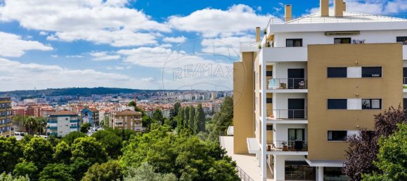 162m² Commercial property in Amadora, Portugal No. 58842 22