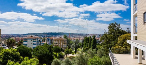 162m² Commercial property in Amadora, Portugal No. 58842 21