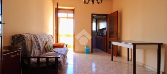 2 Schlafzimmer Wohnung in Turin, Italy, Nr. 8733 2