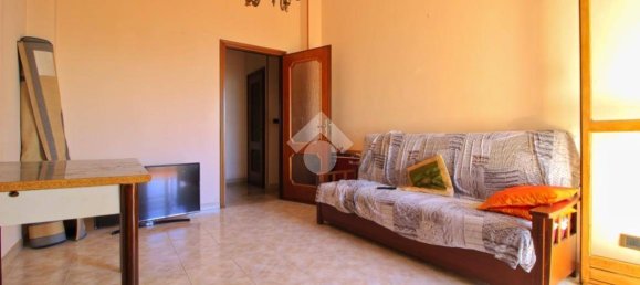 2 Schlafzimmer Wohnung in Turin, Italy, Nr. 8733 4