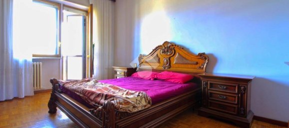 2 Schlafzimmer Wohnung in Turin, Italy, Nr. 8733 8