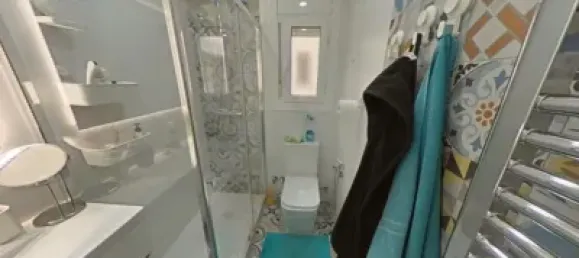 4 bedrooms Apartment in Lleida, Spain No. 144325 3