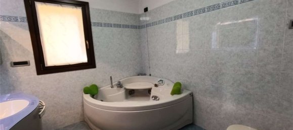 8 bedrooms Apartment in Chatillon, Italy No. 370047 27