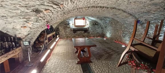 8 bedrooms Apartment in Chatillon, Italy No. 370047 18