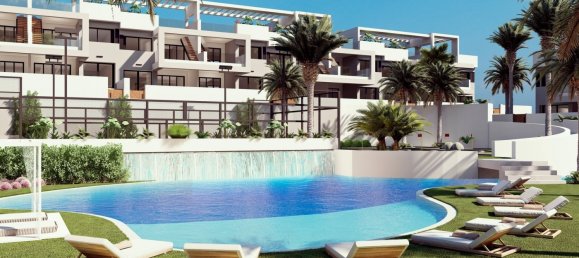 Bungalow de 2 dormitorios en Los Balcones, Spain No. 6671 15