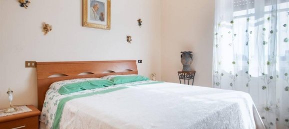2 rooms Apartment in Cave, Italy No. 27054 17