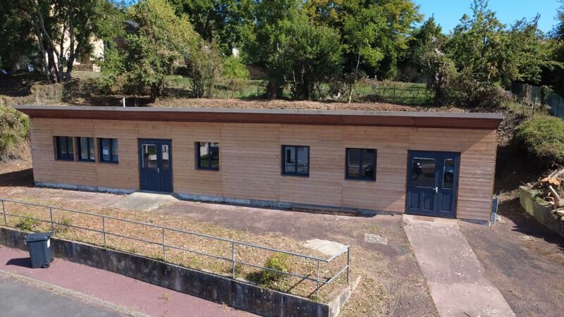 3 bedrooms House in Sarthe, France No. 338651