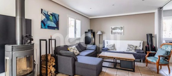 Casa de 3 dormitorios en Rivolet, France No. 204534 4