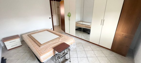 4 bedrooms Apartment in Rome, Italy No. 321577 12