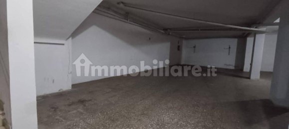 4 bedrooms Apartment in Taranto, Italy No. 81948 10
