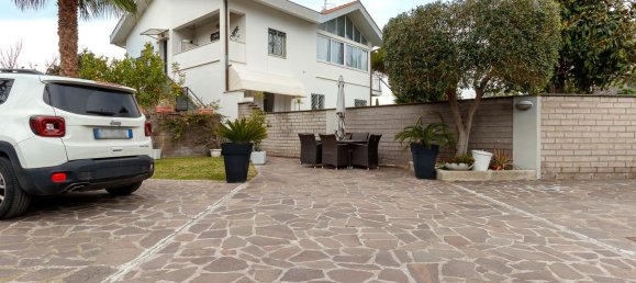 Dúplex de 3 habitaciónes en Rome, Italy No. 191028 25