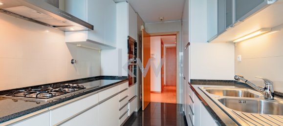 2 bedrooms Apartment in Lisbon, Portugal No. 115283 6