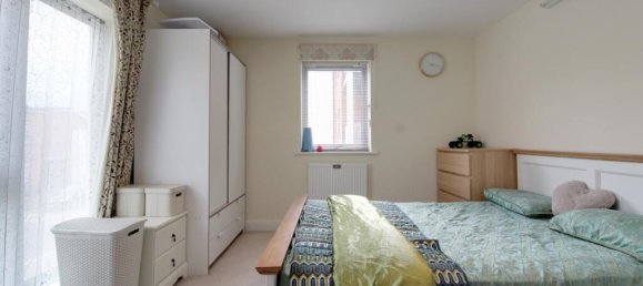 4 bedrooms House in High Wycombe, United Kingdom No. 13775 15