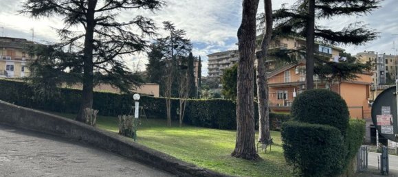 4 rooms Penthouse in Rome, Italy No. 74574 2