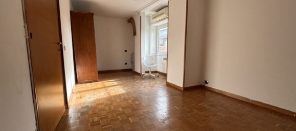 4 rooms Penthouse in Rome, Italy No. 74574 20