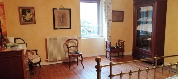 Casa de 4 dormitorios en Ambrieres-les-Vallees, France No. 107407 12