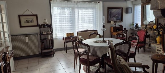 Casa de 4 dormitorios en Ambrieres-les-Vallees, France No. 107407 11