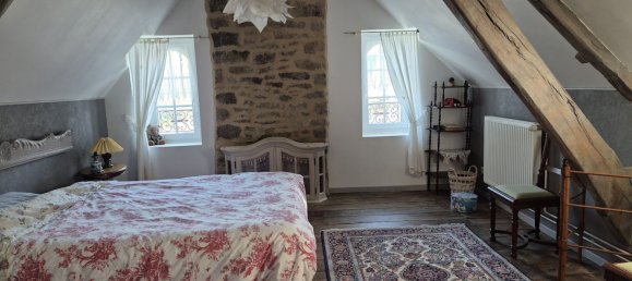 Casa de 4 dormitorios en Ambrieres-les-Vallees, France No. 107407 14