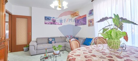 6-salle Appartement à Francavilla al Mare, Italy No. 285038 11