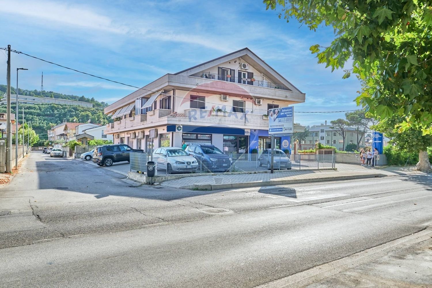 6-salle Appartement à Francavilla al Mare, Italy No. 285038