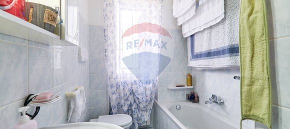 6-salle Appartement à Francavilla al Mare, Italy No. 285038 28