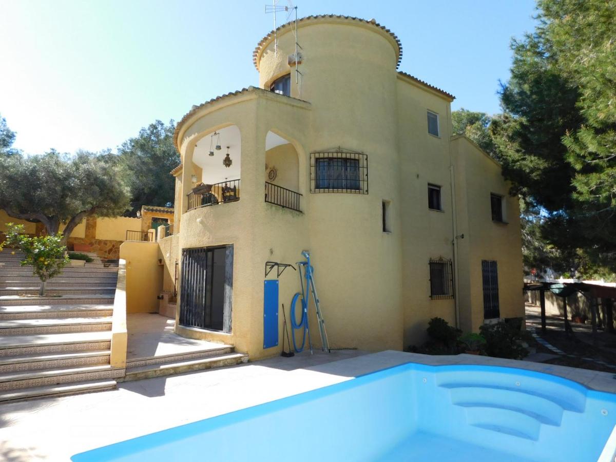 6 Schlafzimmer Villa in Alicante, Spain, Nr. 13052