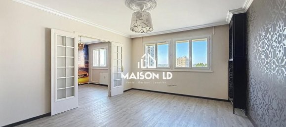 2 bedrooms Apartment in Calvados, France No. 358233 4