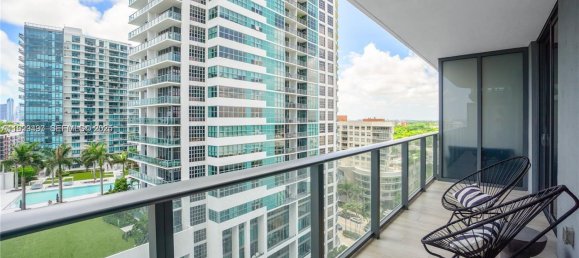 1 chambre propriété commerciale à vendre à Miami, Miami-Dade, Florida, USA № 614745 14