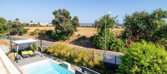 3 bedrooms Villa in Tavira, Portugal No. 121081 2