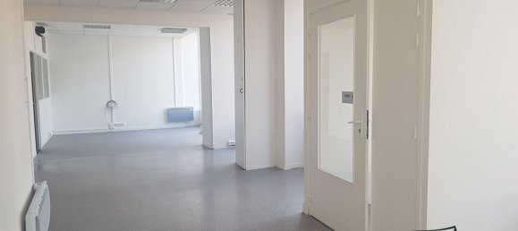 3 bedrooms House in Saint-Amand-Montrond, France No. 237846 11