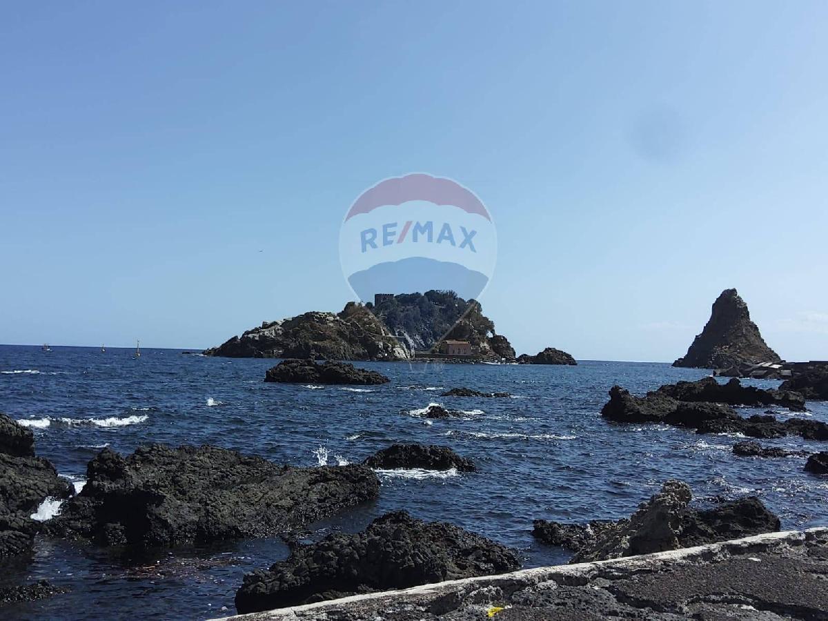 3 Schlafzimmer Haus in Aci Castello, Italy, Nr. 357421