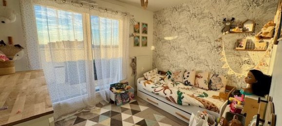 2 bedrooms Apartment in Paray-Vieille-Poste, France No. 161856 15