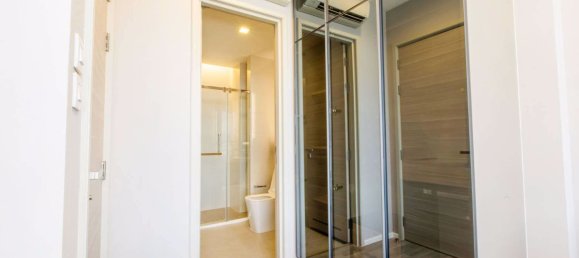 Кондоминиум  с 1 спальней в Сатхон, Таиланд № 4548 4