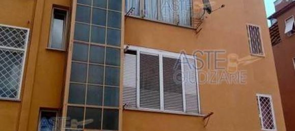 3 Schlafzimmer Wohnung in Rome, Italy, Nr. 356925 2