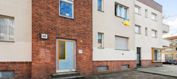 2 rooms Apartment in Tegel, Germany No. 19130 2