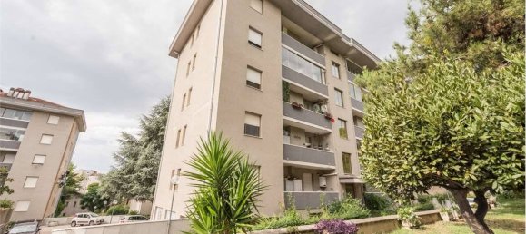 Apartamento de 3 dormitorios en Pescara, Italy No. 339708 5