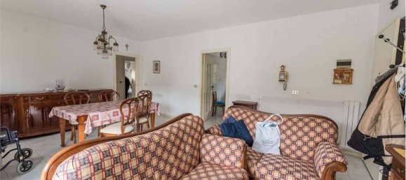 Apartamento de 3 dormitorios en Pescara, Italy No. 339708 12