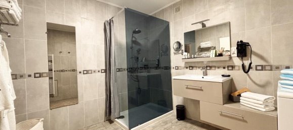 5 غرف نوم فيلا في Lorgues, France رقم 340814 20