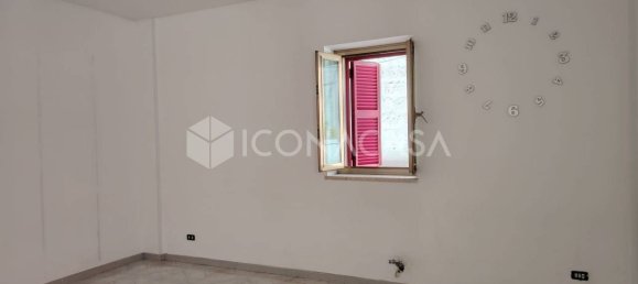 2غرفة شقة في Bari, Italy رقم 328070 6