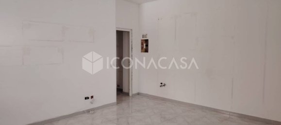 2غرفة شقة في Bari, Italy رقم 328070 10