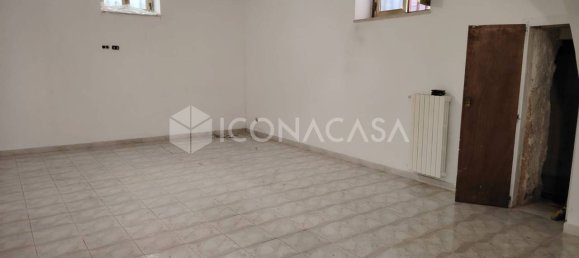 2غرفة شقة في Bari, Italy رقم 328070 11