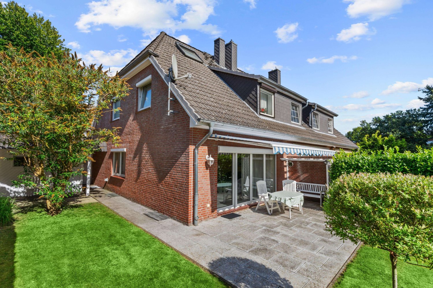 4 rooms Townhouse in Wandsbek, Germany No. 371999