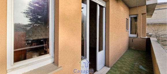 Квартира с 4 комнатами в Моровале, Италия № 236279 22