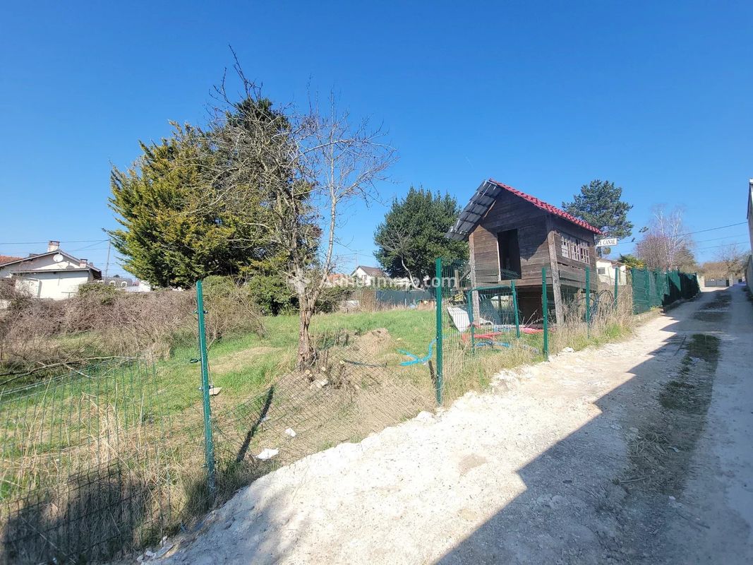  قطعة أرض في Sarcelles, France 413متر مربع رقم 171158