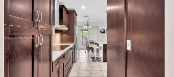 4 dormitorios villa en venta en Miami, Miami-Dade, Florida, USA № 615213 14
