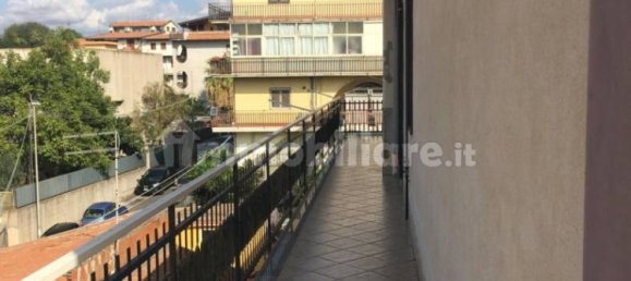 Apartamento de 2 dormitorios en Catania, Italy No. 156062 5